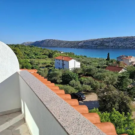 Rab Diving Mirko Affittacamere